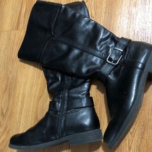 Croft and Barrow wide calf boots